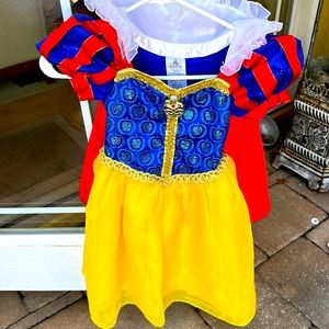 Snow White Disney Princess Dress ❤️💛💙  Size 4T
